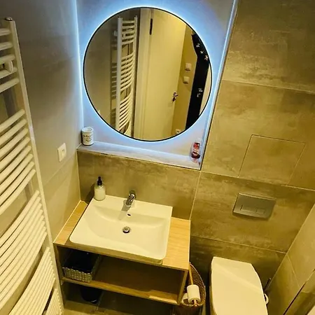Novy Trio Apartman *